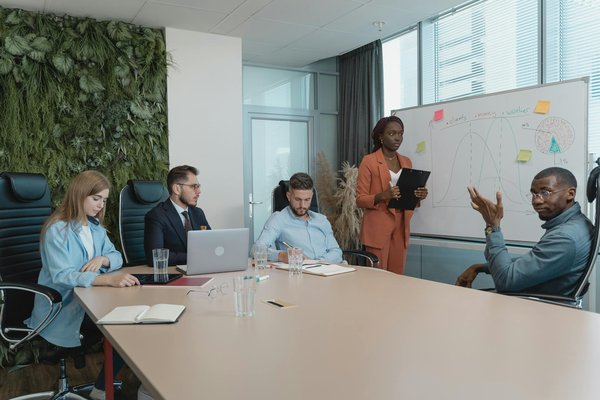 Expert tips for choosing a solicitor in surbiton for legal support